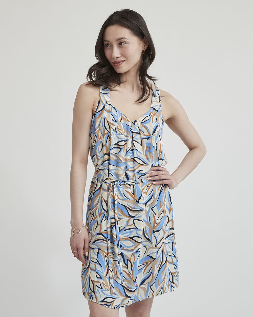 Silky Crepe Sleeveless Shift Dress