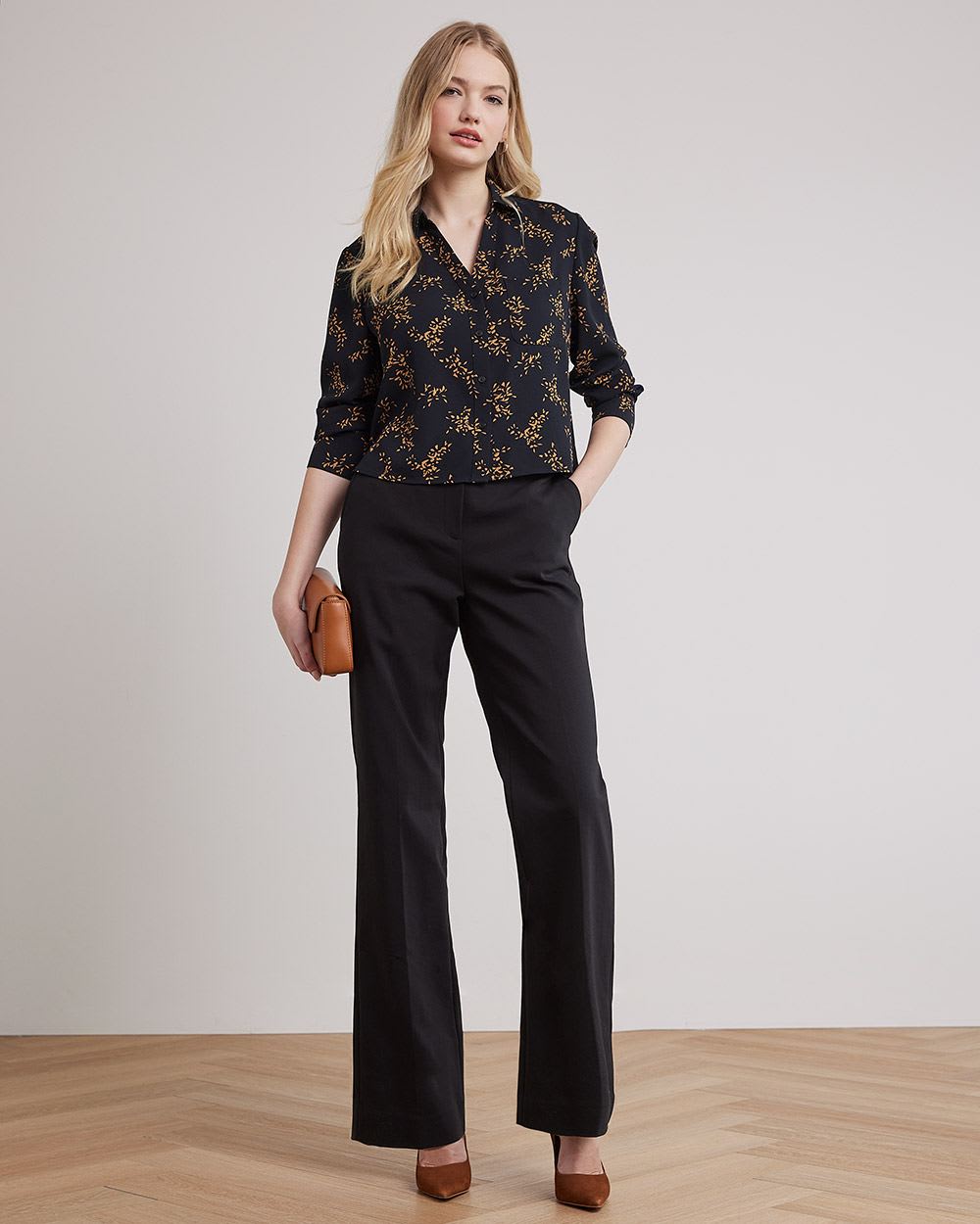 Long-Sleeve Buttoned-Down Crepe Blouse