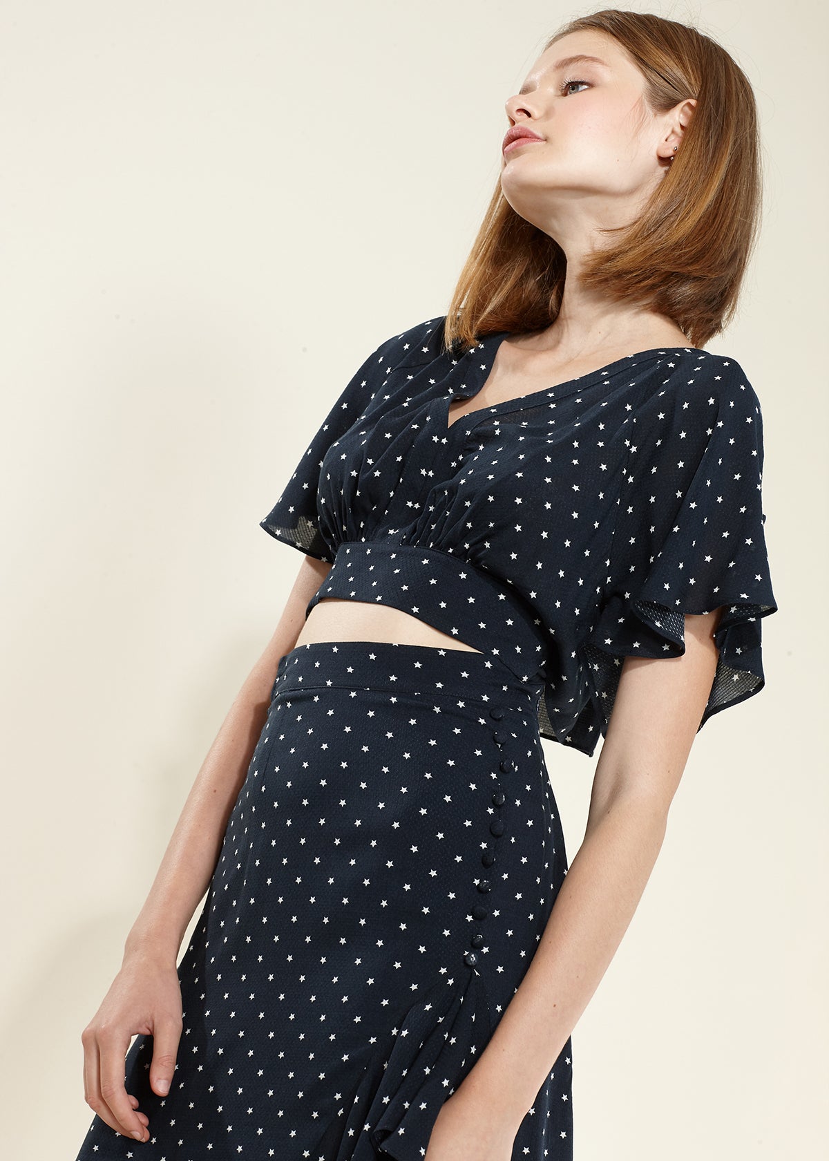 Nurode Cape Sleeve V-Neck Crop Blouse