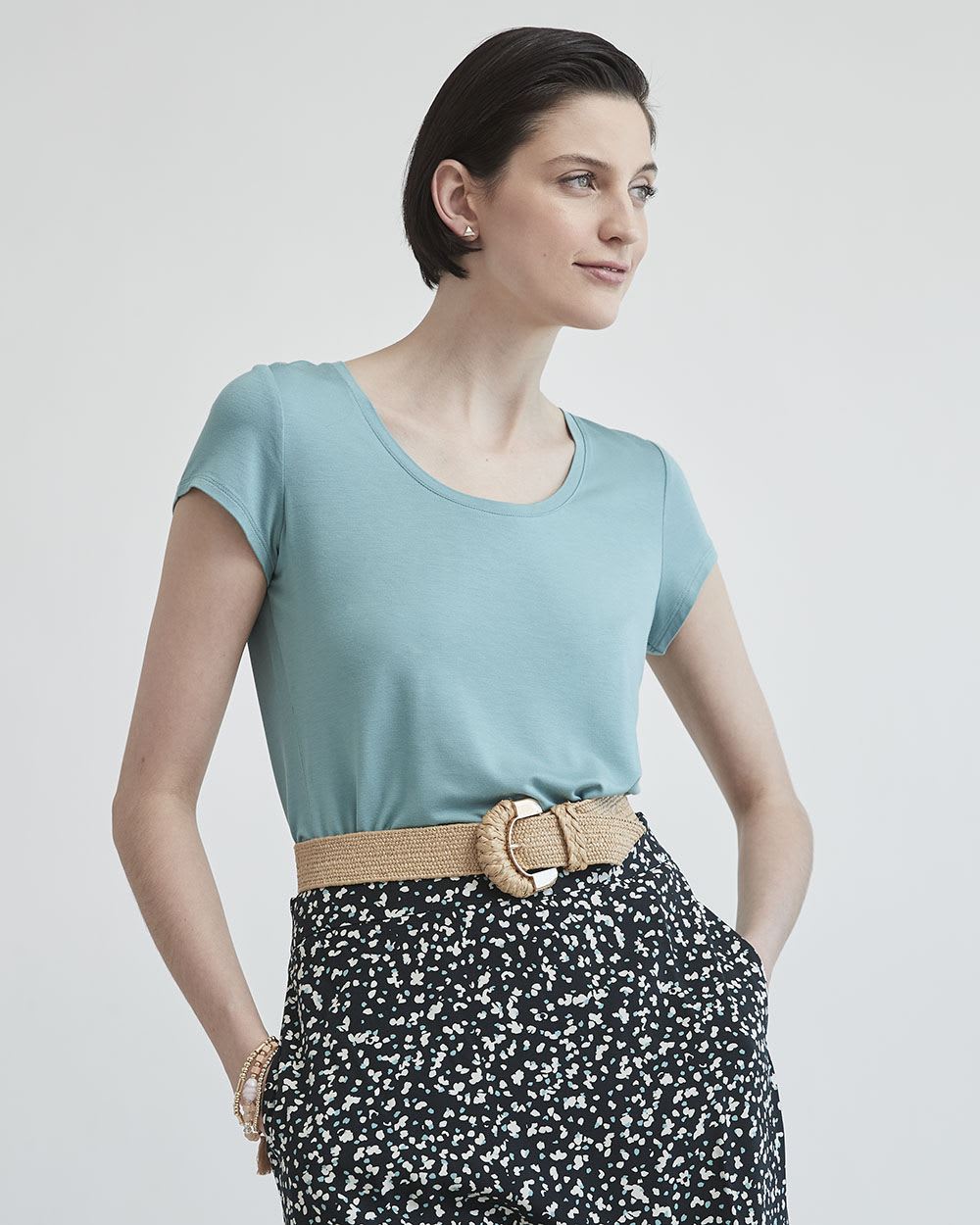 Fitted Short Sleeve Scoop-Neck T-Shirt