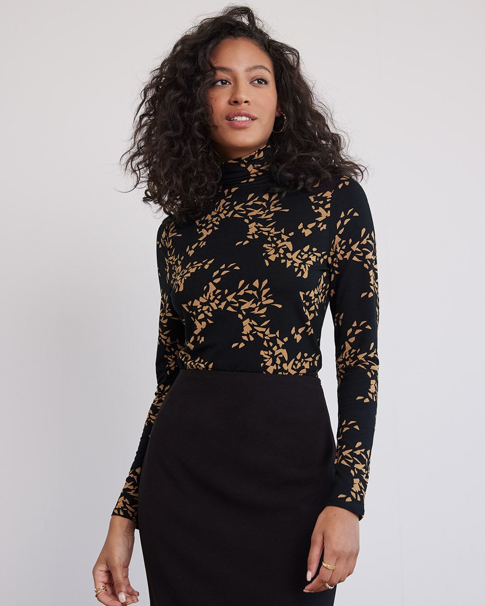 Fitted Long-Sleeve Mock-Neck Tee