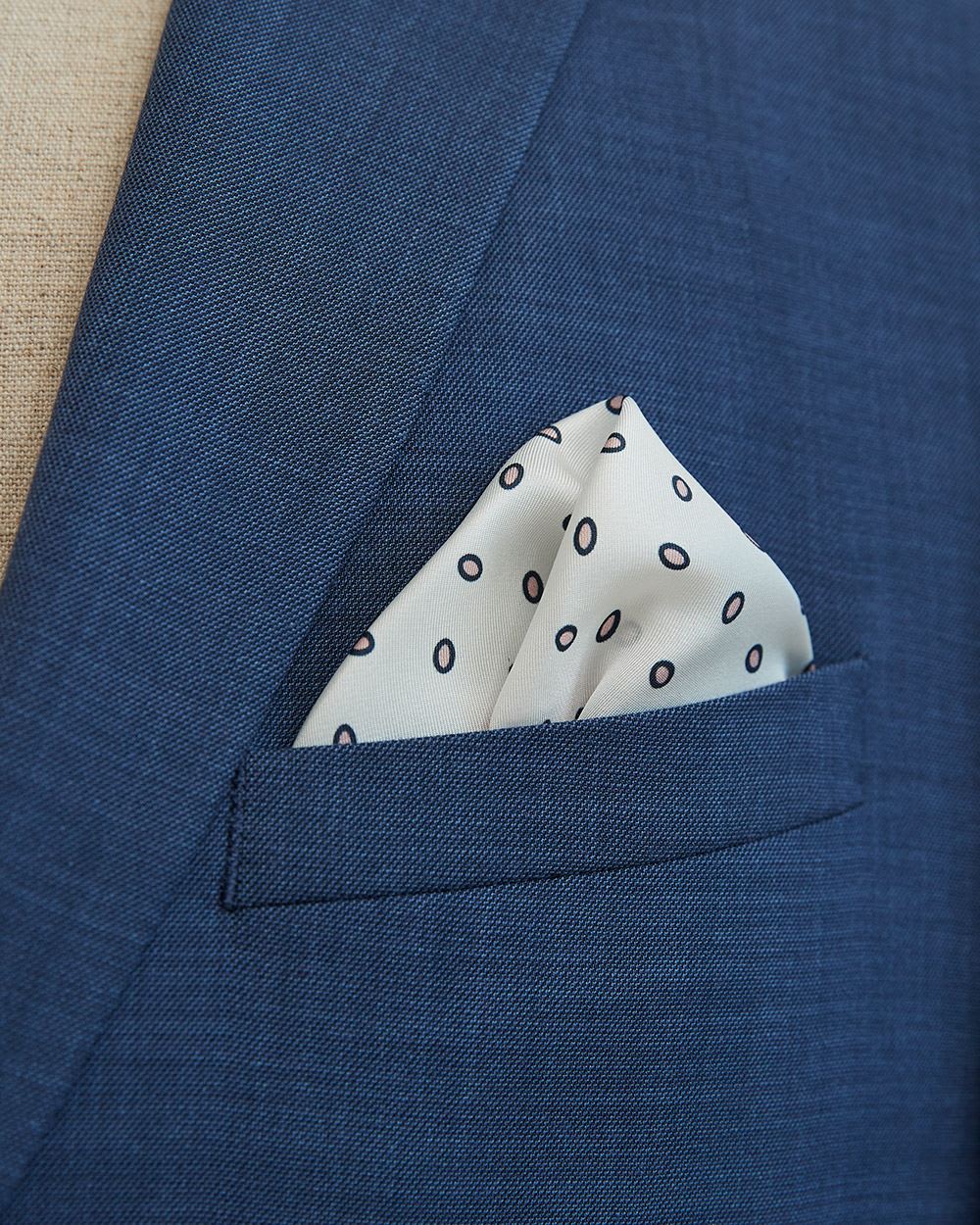 Light Handkerchief with 4 Way Pattern