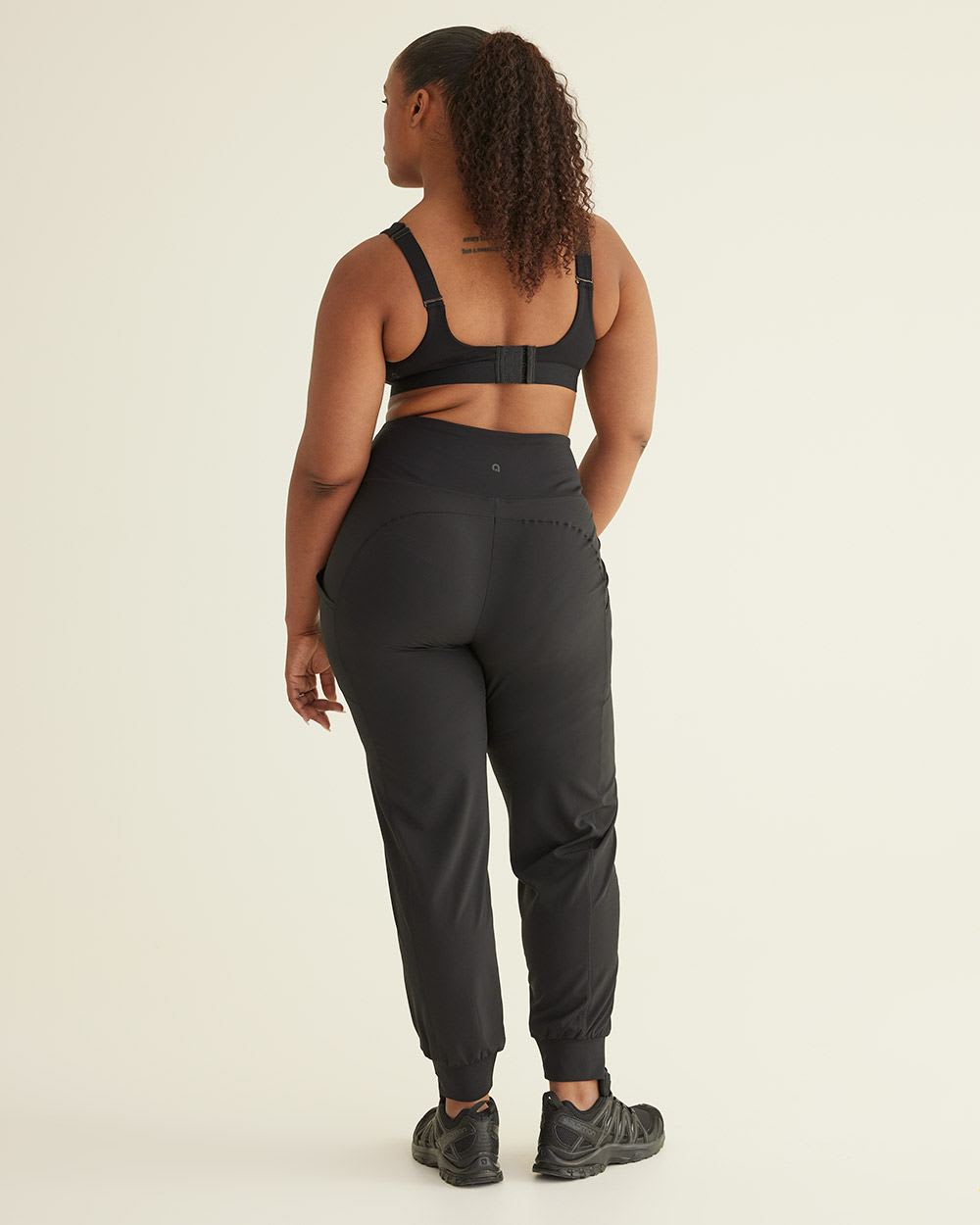 Pulse Sports Bra Adjustable straps , Hyba