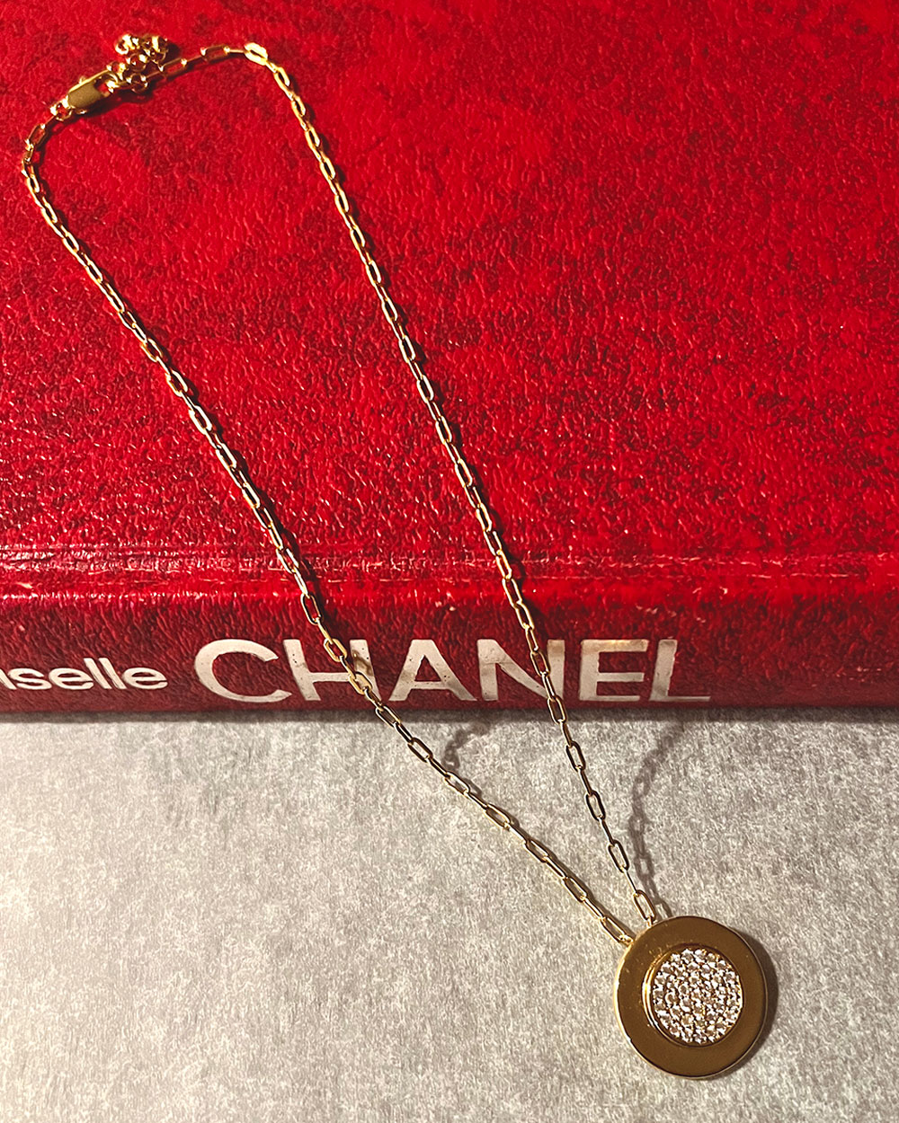 Azalea Pave Coin Pendant Necklace - Syd + Pia NYC™