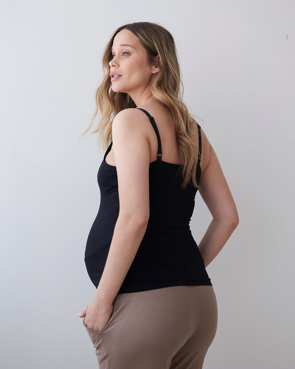 Seamless Scoop-Neck Nursing Cami - Thyme Maternity