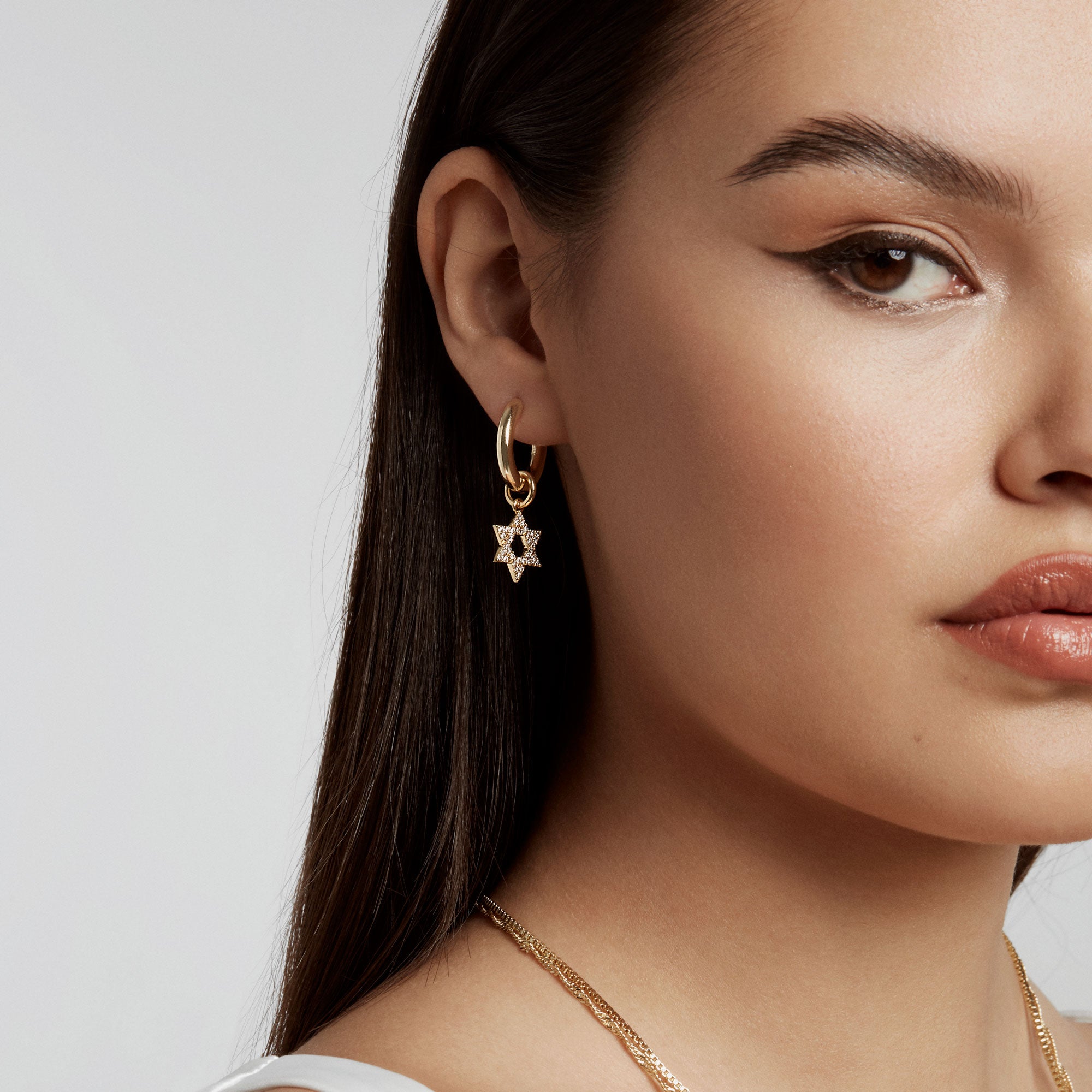 DRAE Collection - Asher Hoops