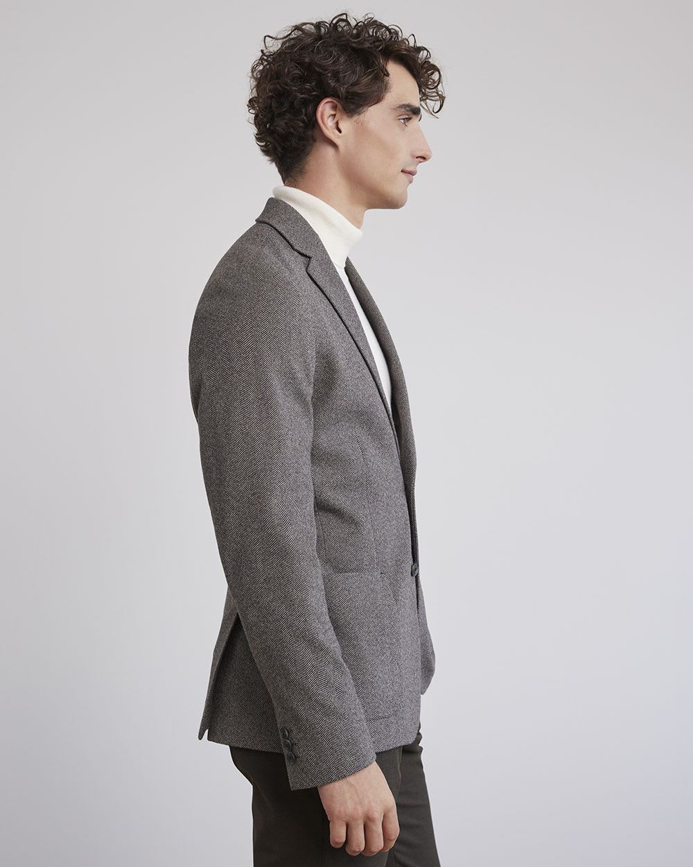 Slim-Fit Herringbone Blazer