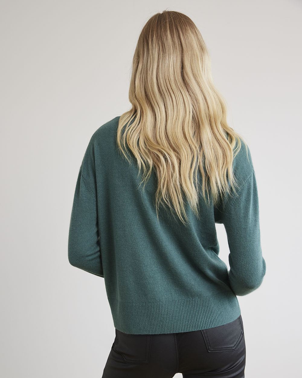 Long-Sleeve V-Neck Cashmere-Blend Sweater