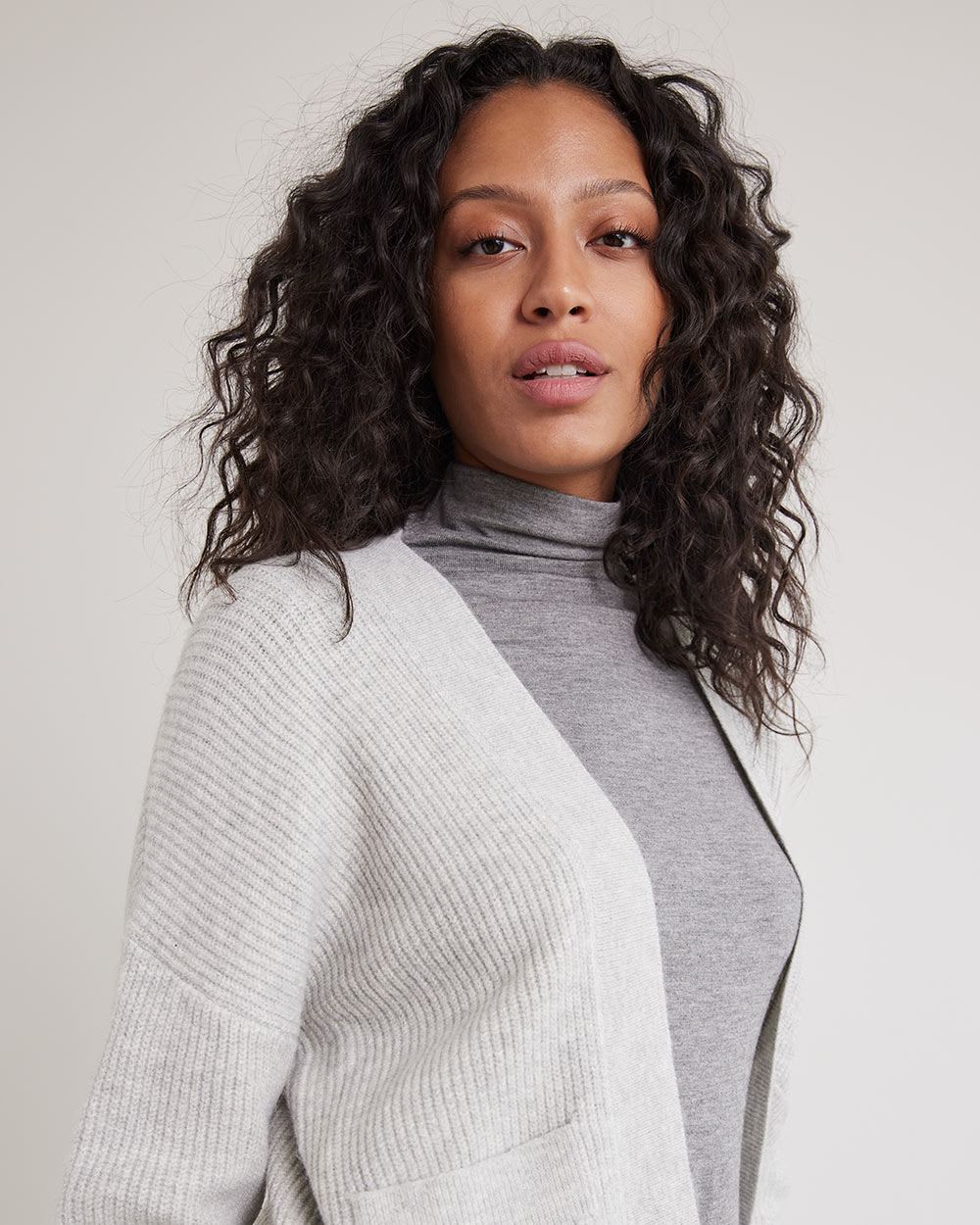 Short Open Relaxed Cardigan