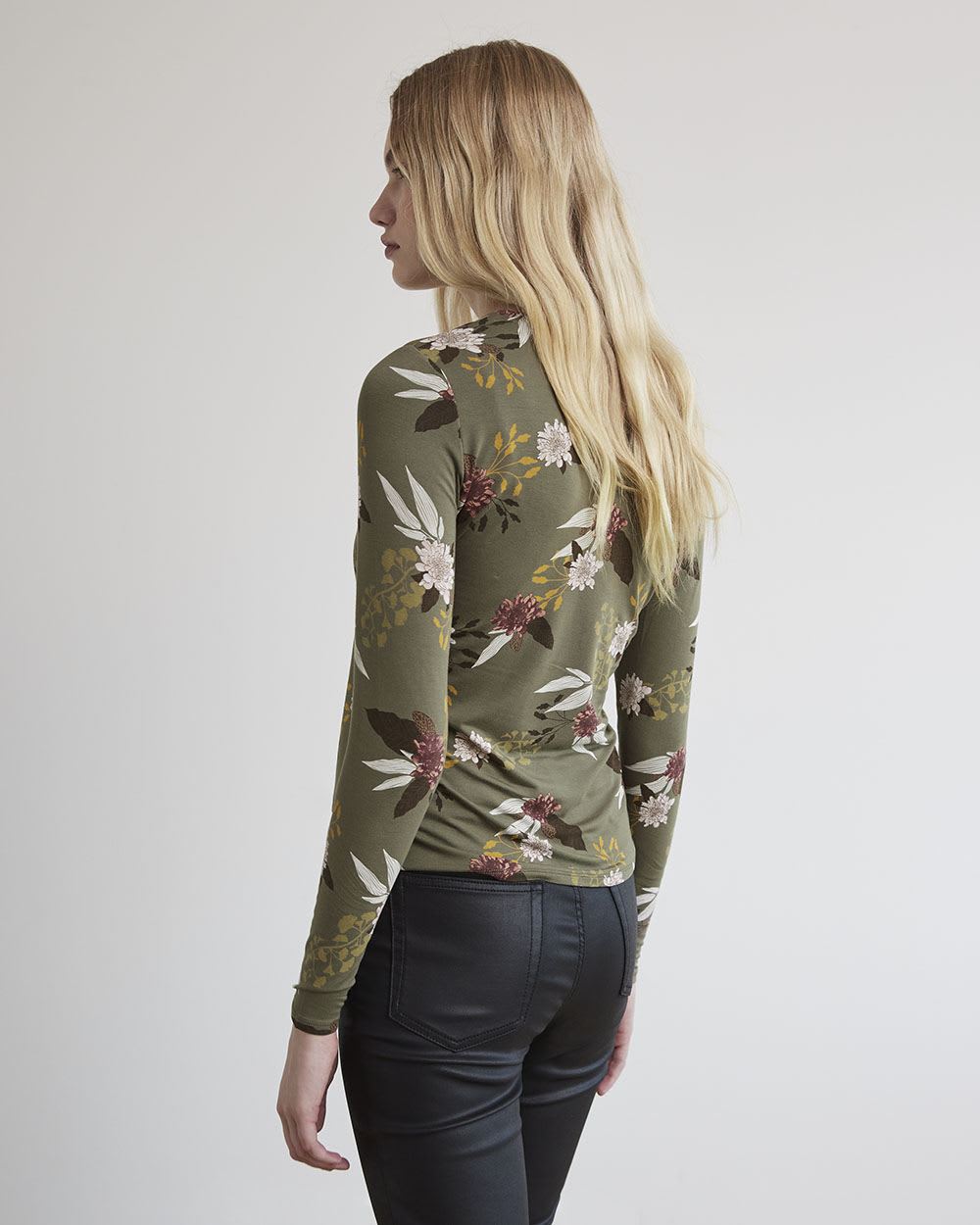 Fitted Long-Sleeve V-Neck Tee