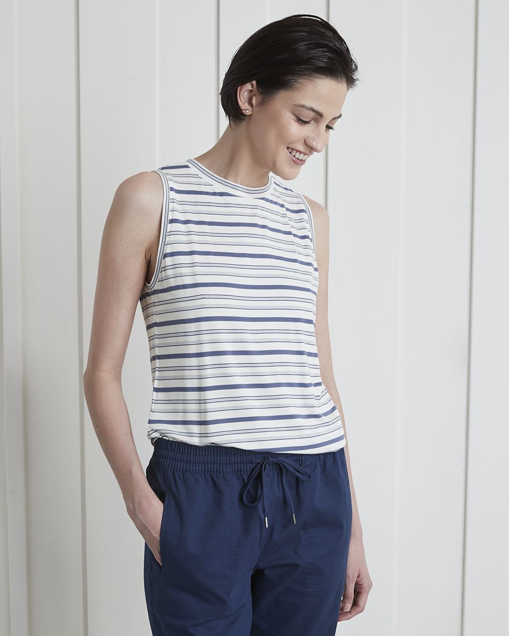 Crew-Neck Coloured Muscle T-Shirt