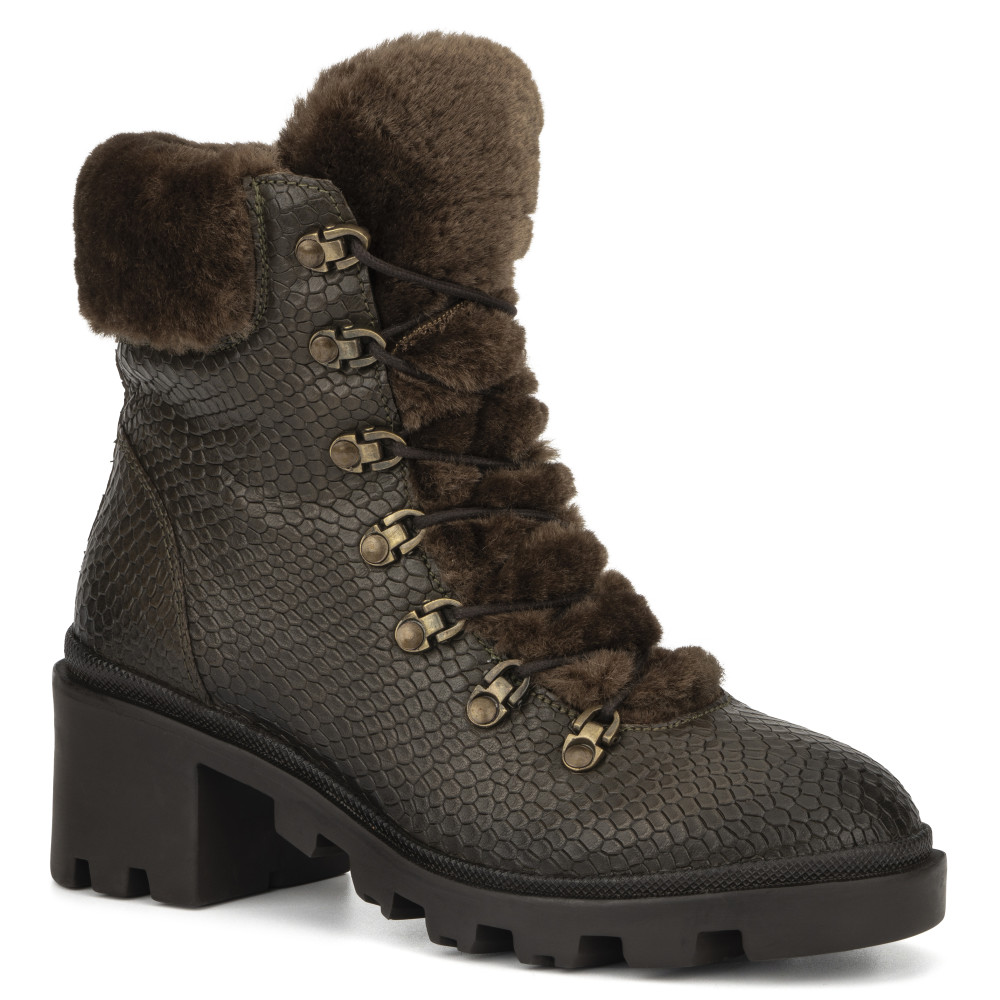 Vintage Foundry Co. Women's Regina Boot