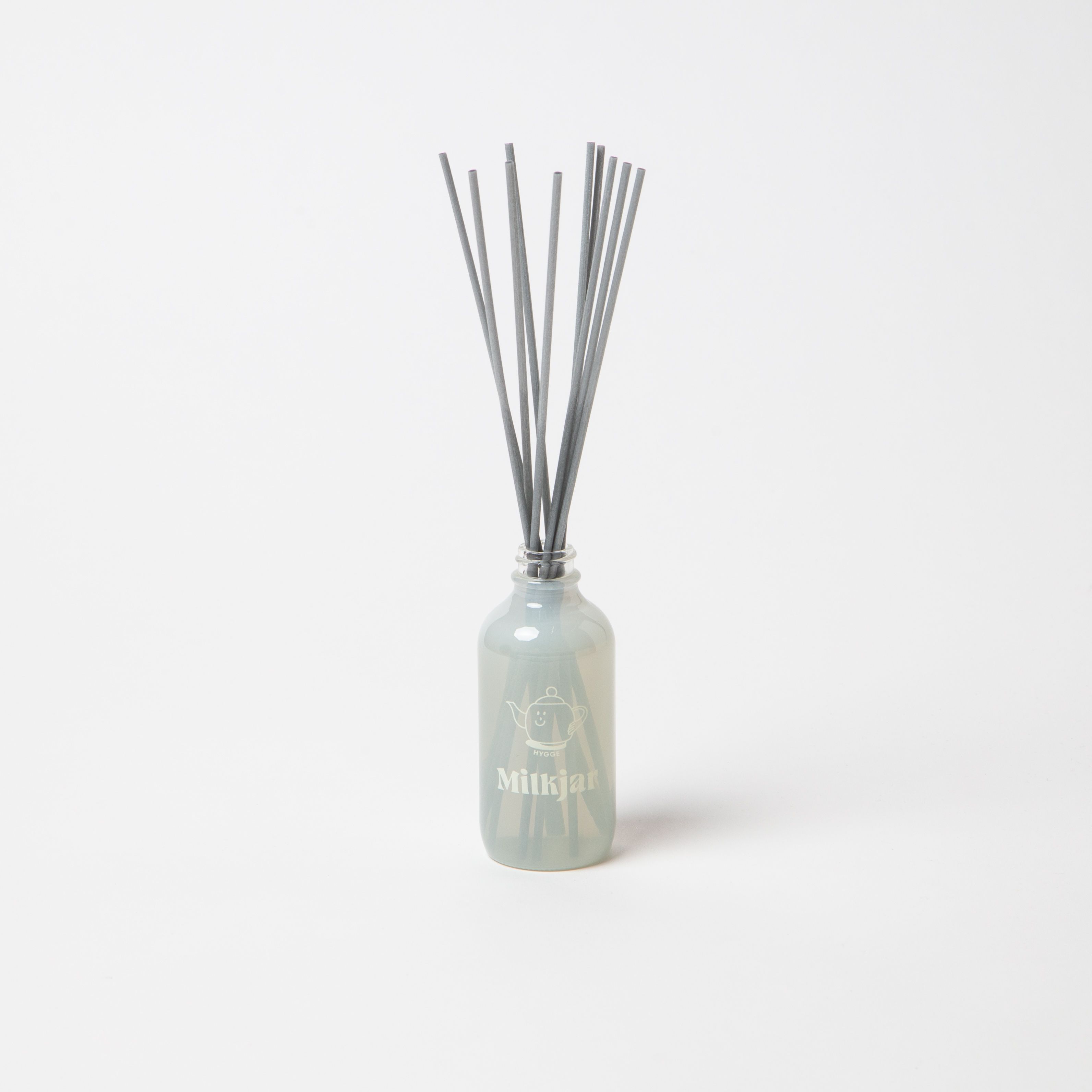 Milk Jar Hygge Reed Diffuser | Vanilla, Cedar & Sea Salt 4oz