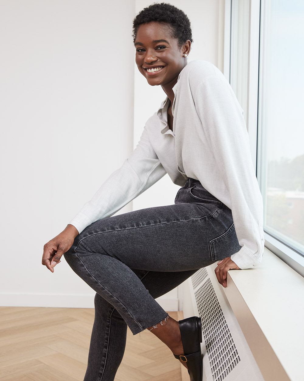 Grey High-Waisted Skinny Jeans