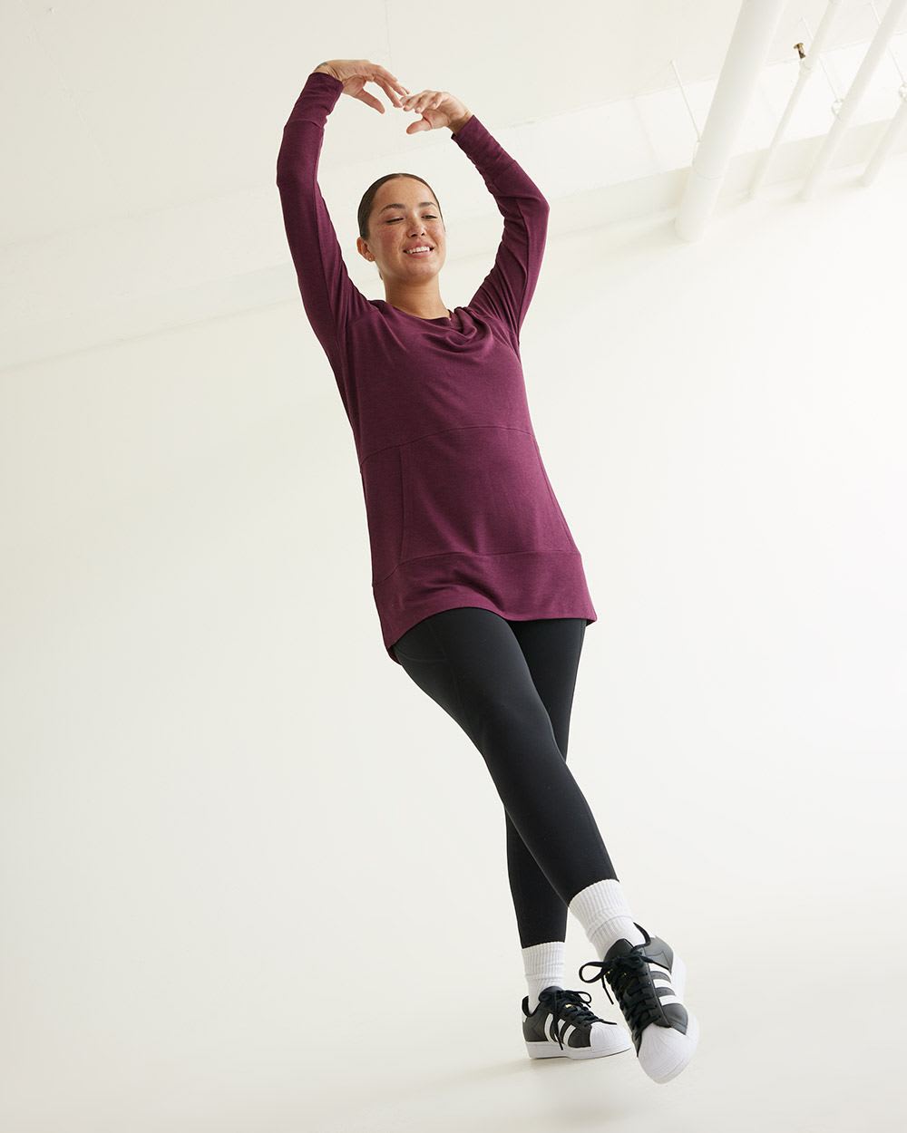 Long-Sleeve Tunic with Kangaroo Pocket, Hyba