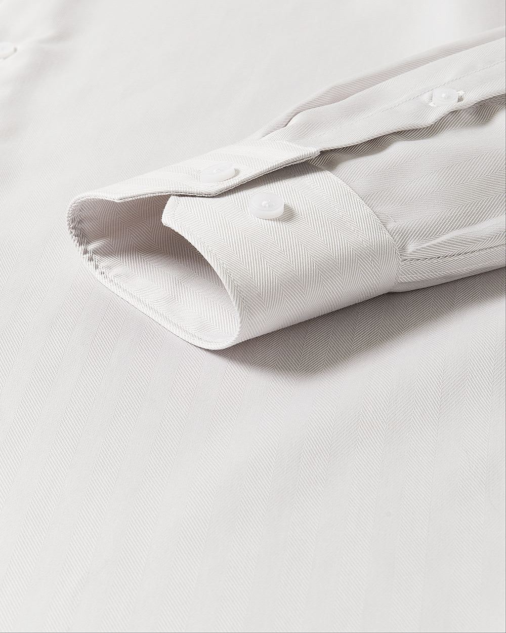 Tailored-Fit Herringbone Dress Shirt