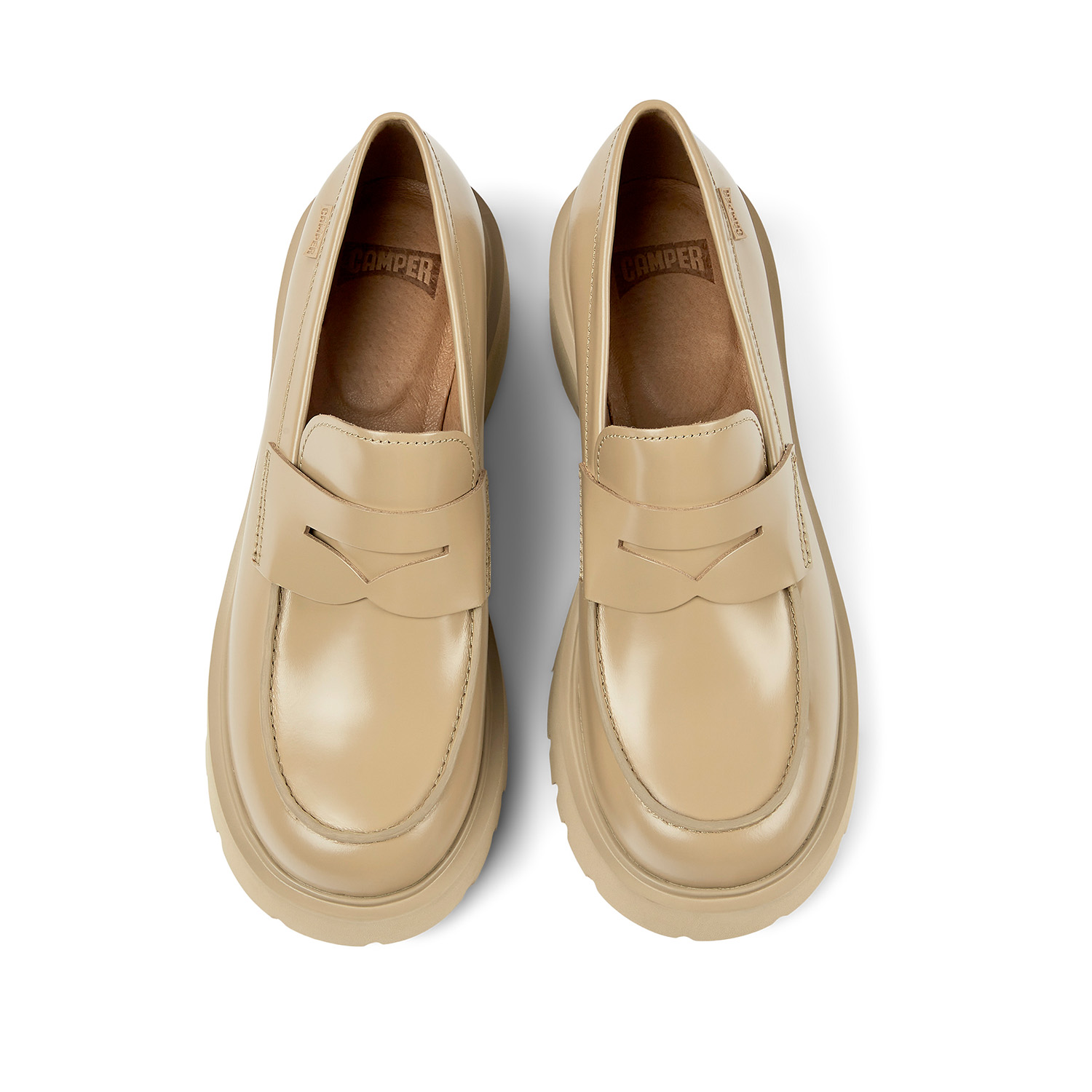 Camper Milah in Dark