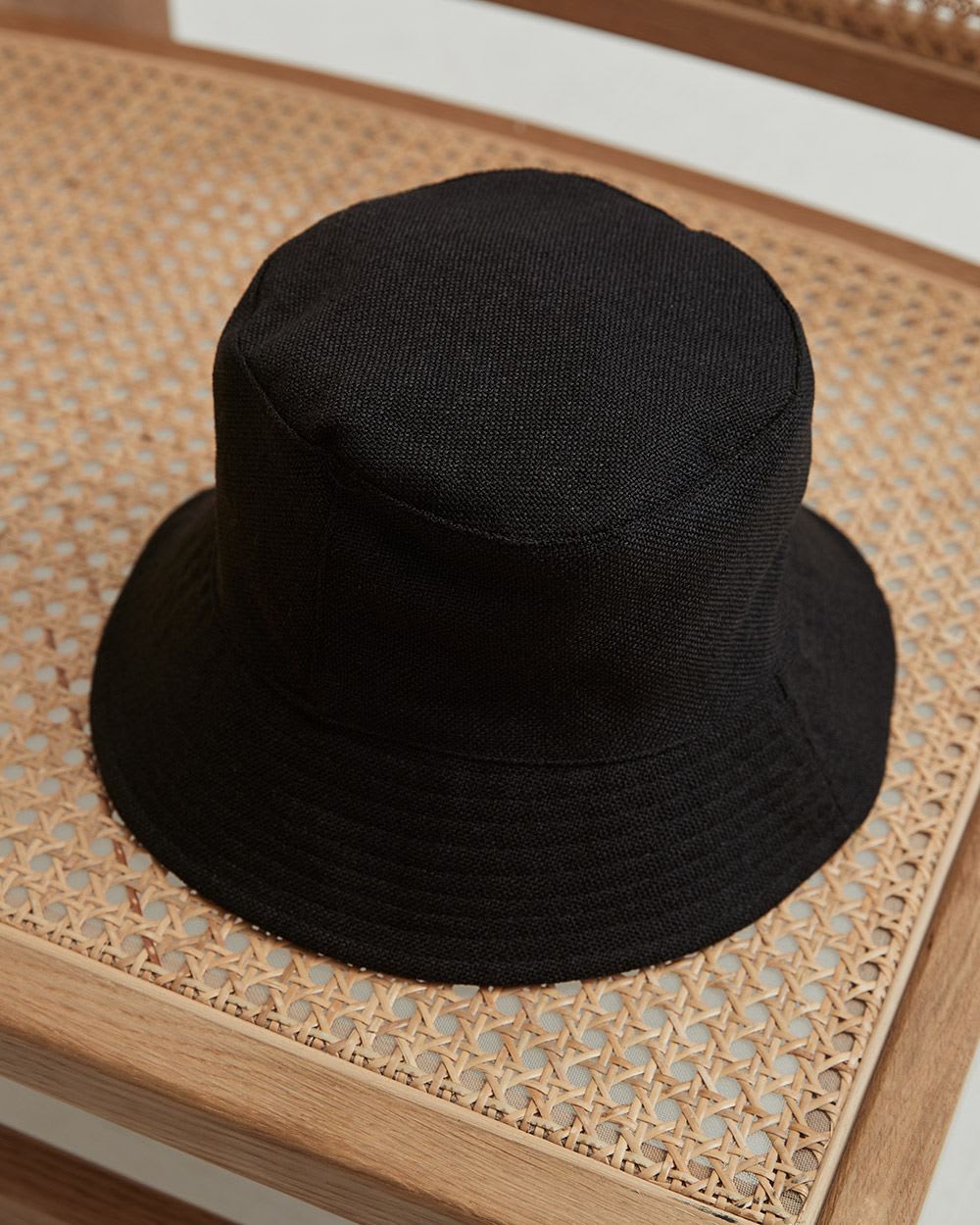 Linen-Effect Bucket Hat