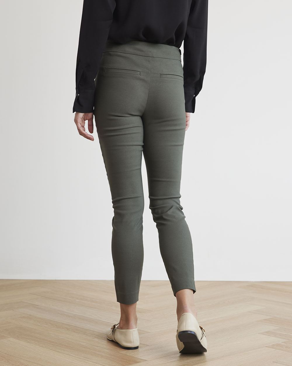 Solid High-Rise City Legging Pant