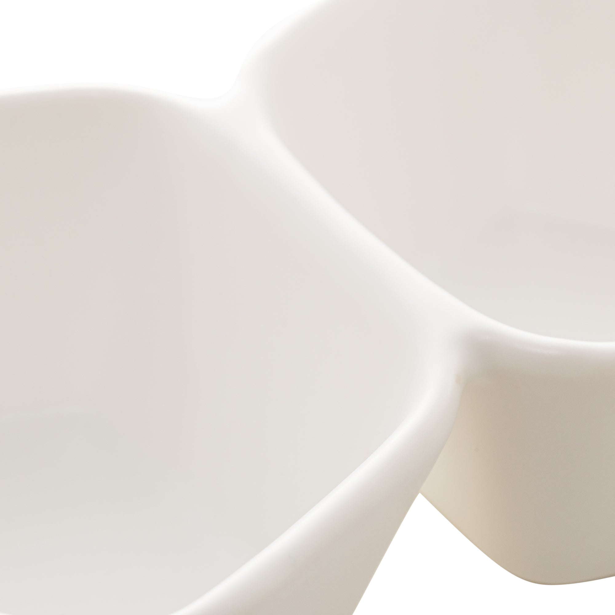 Matt Collection Snack Dish With Divided Porcelain Compartments and Bamboo Handle 36x13x5cm