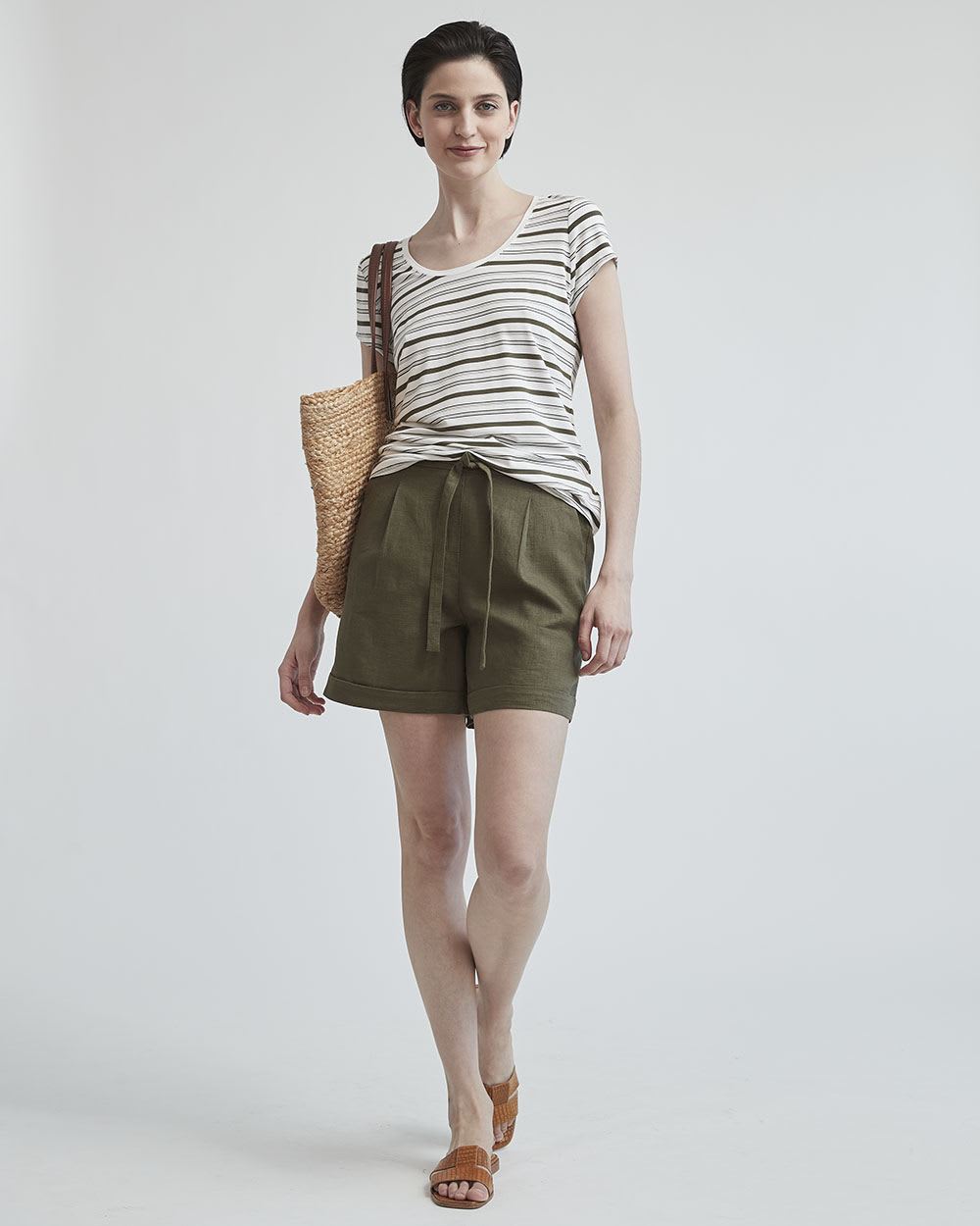 Fitted Short Sleeve Scoop-Neck T-Shirt