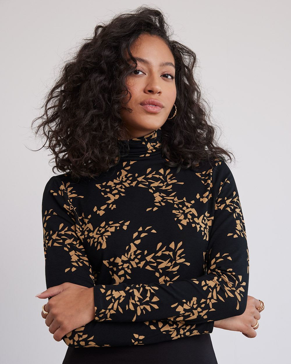 Fitted Long-Sleeve Mock-Neck Tee