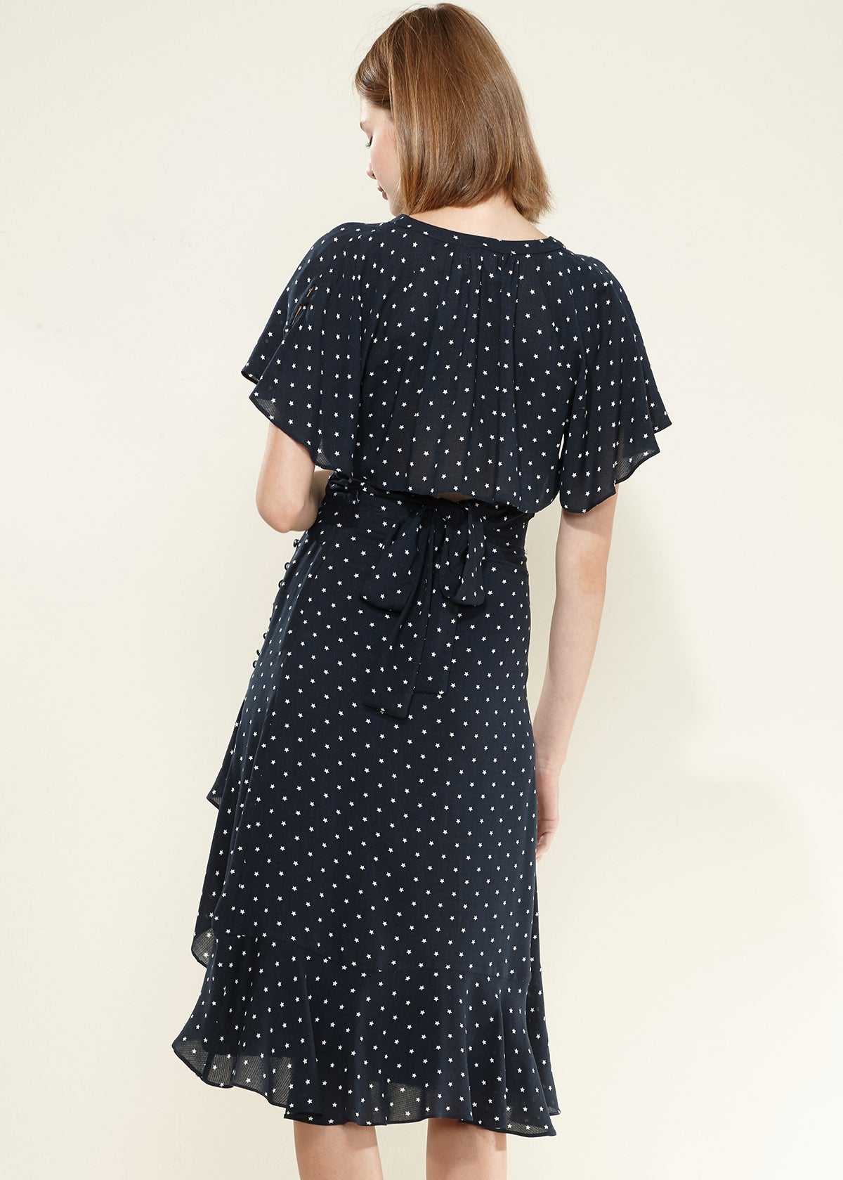 Nurode Cape Sleeve V-Neck Crop Blouse