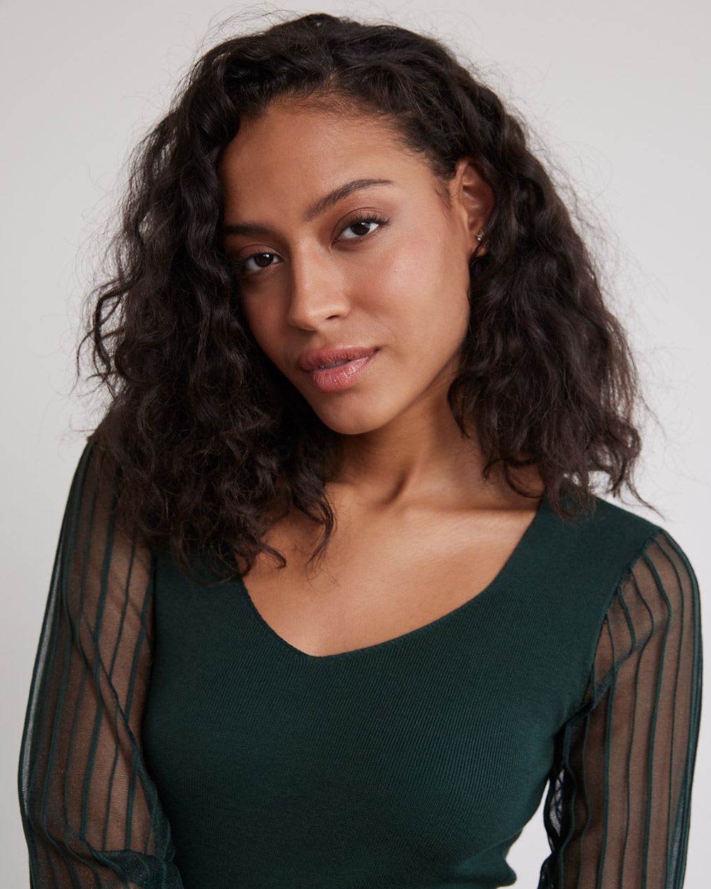 Long-Puffy-Sleeve Sweater with Sweetheart Neckline