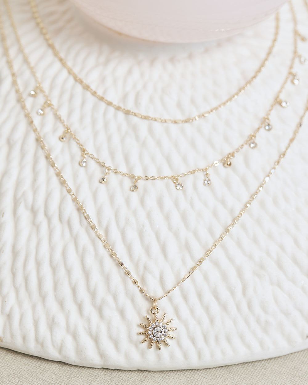 Short Triple-Chain Necklace with Stones and Star Pendant