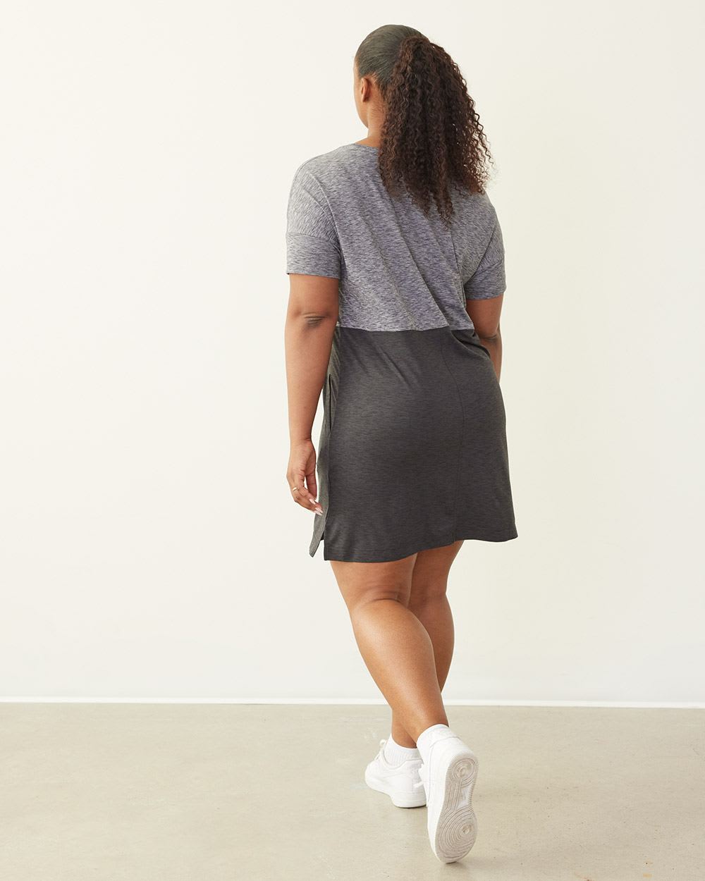 Short-Sleeve Colour-Block Dress, Dry Lux Hyba