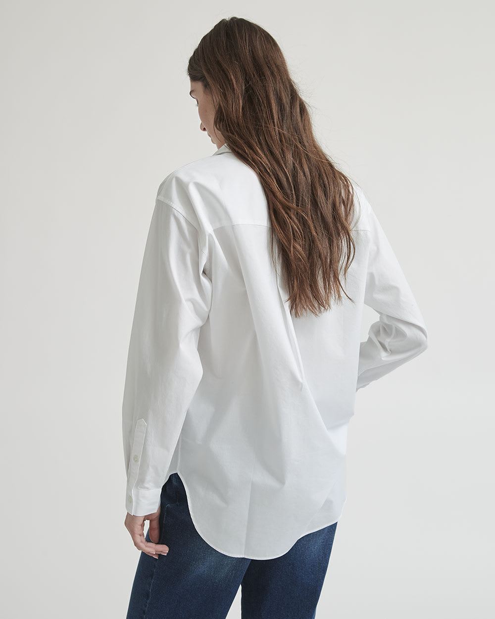 Long-Sleeve Buttoned-Down White Poplin Blouse
