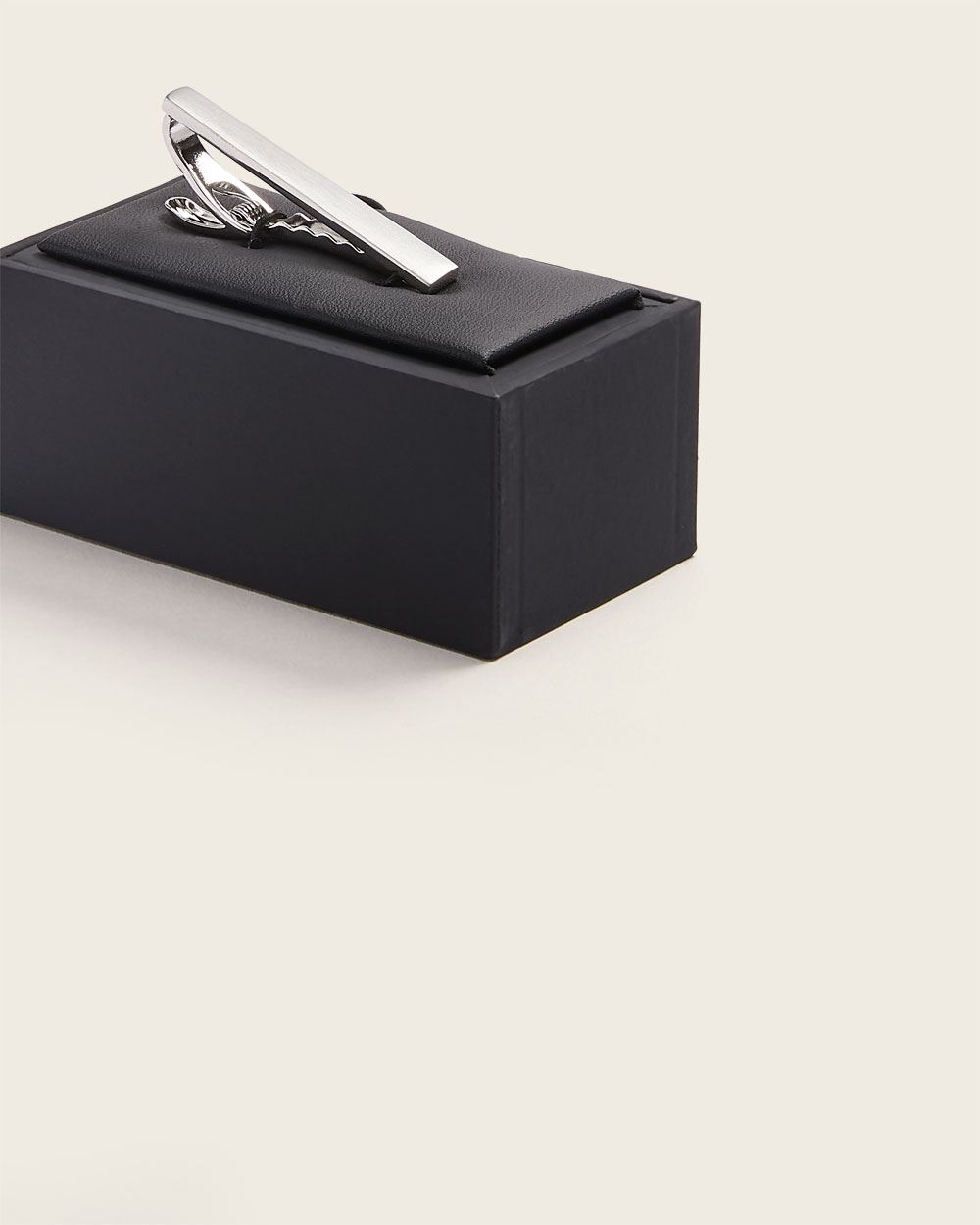 Matt silver tie bar