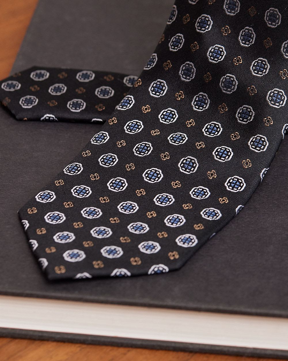 Regular Black Tie with Geometric Pattern