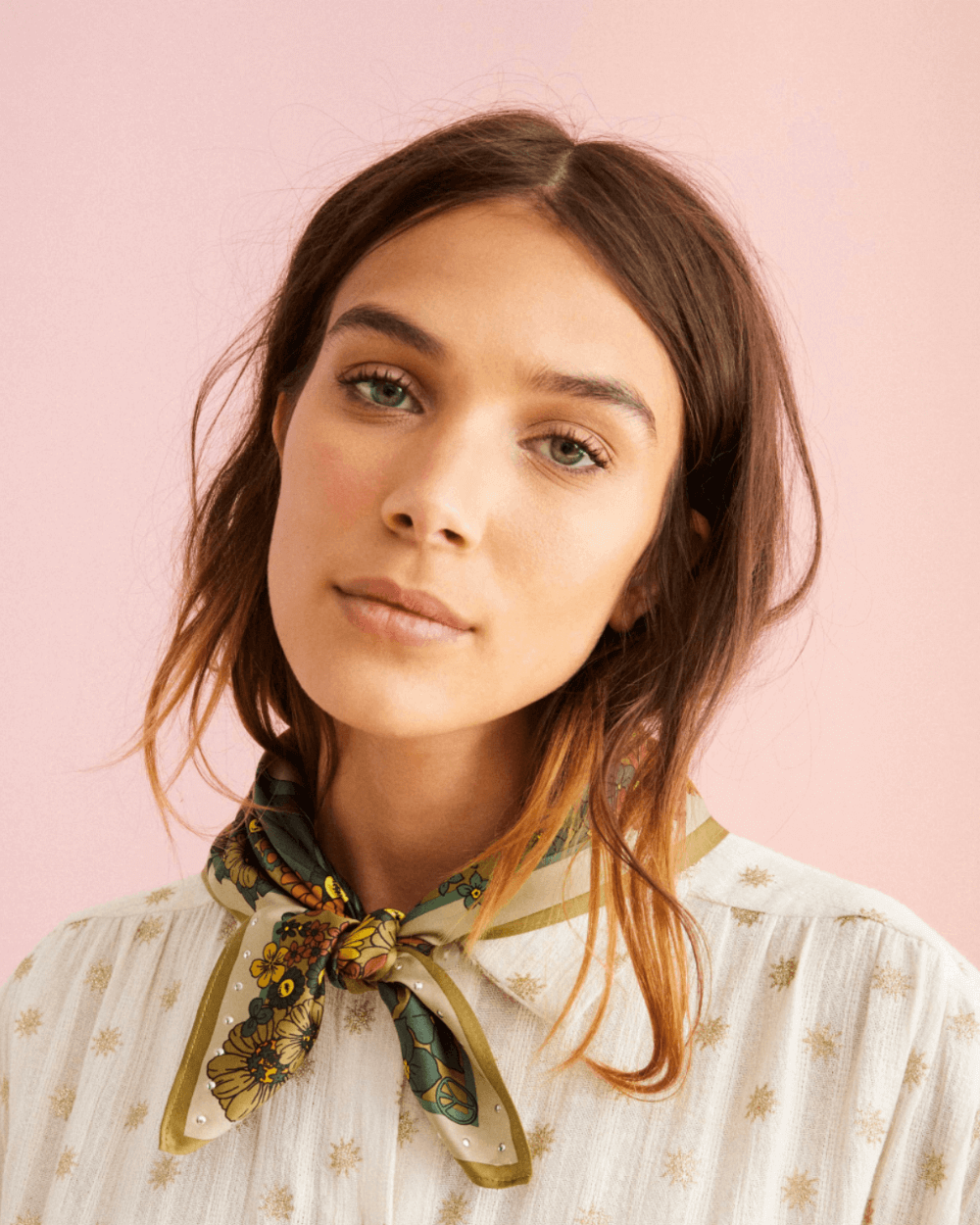 PEACELOVE Mini Green Scarf