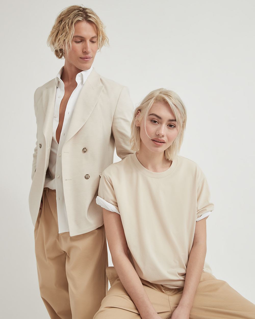 Gender-Neutral Double-Breasted Linen Blazer