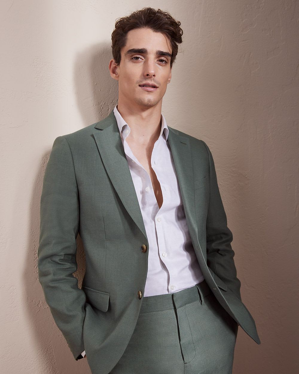 Slim Fit Stretch Linen Blazer