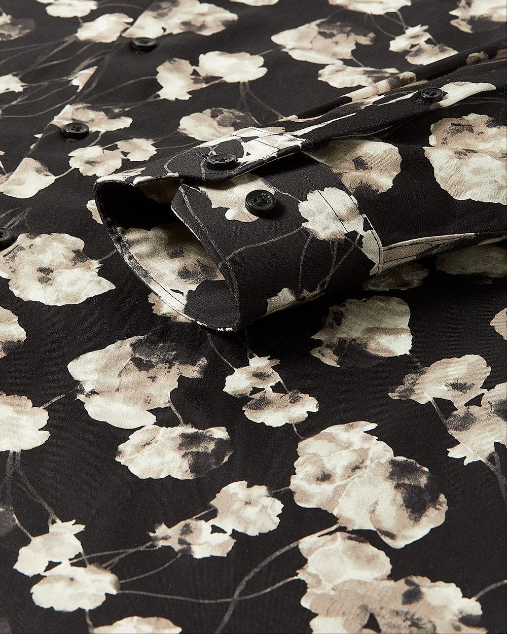 Tailored-Fit Dress Shirt with Bold Floral Pattern