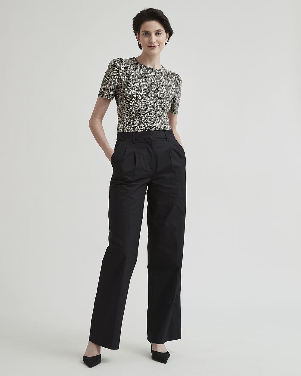 Crew-Neck T-Shirt with Short Puffy Sleeves