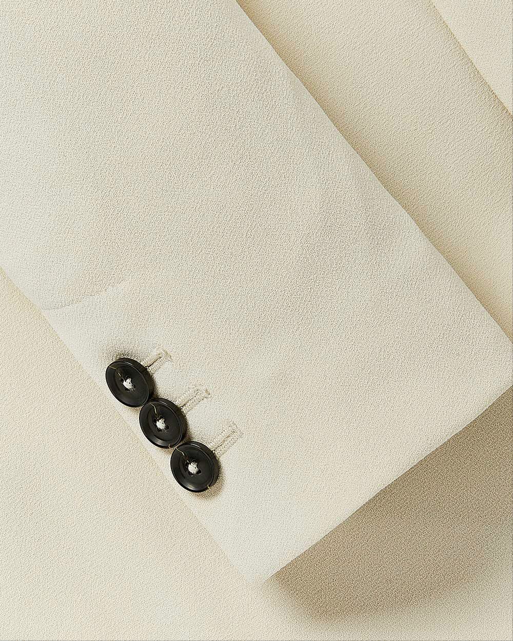 Loose Double-Breasted Crop Blazer