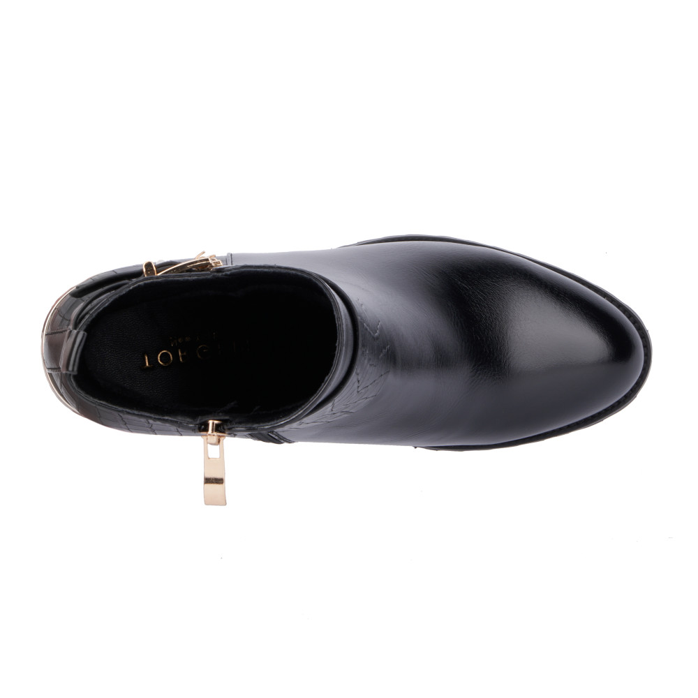 Torgeis Women's Laurel Booties