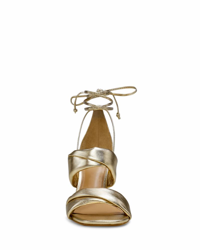 Vince Camuto Andrequa