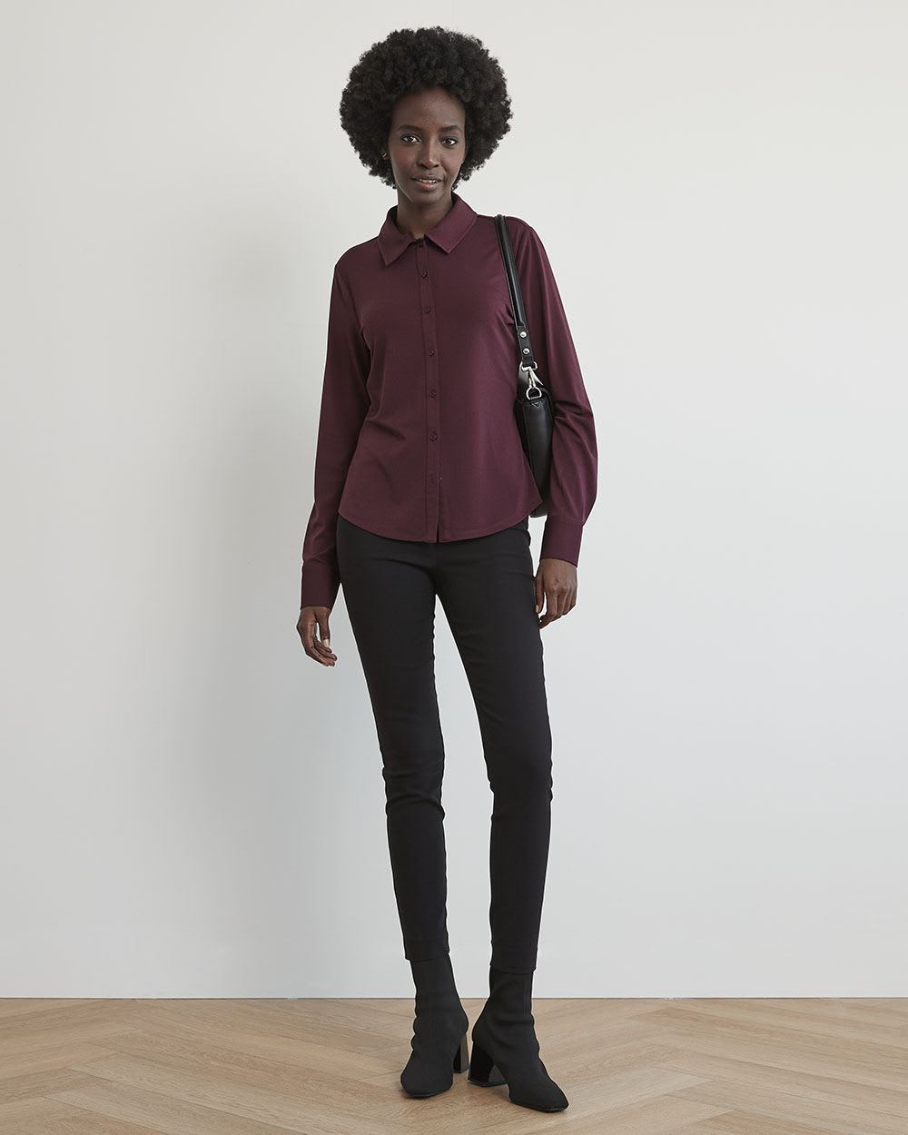 Long-Sleeve Buttoned-Down Knit Shirt