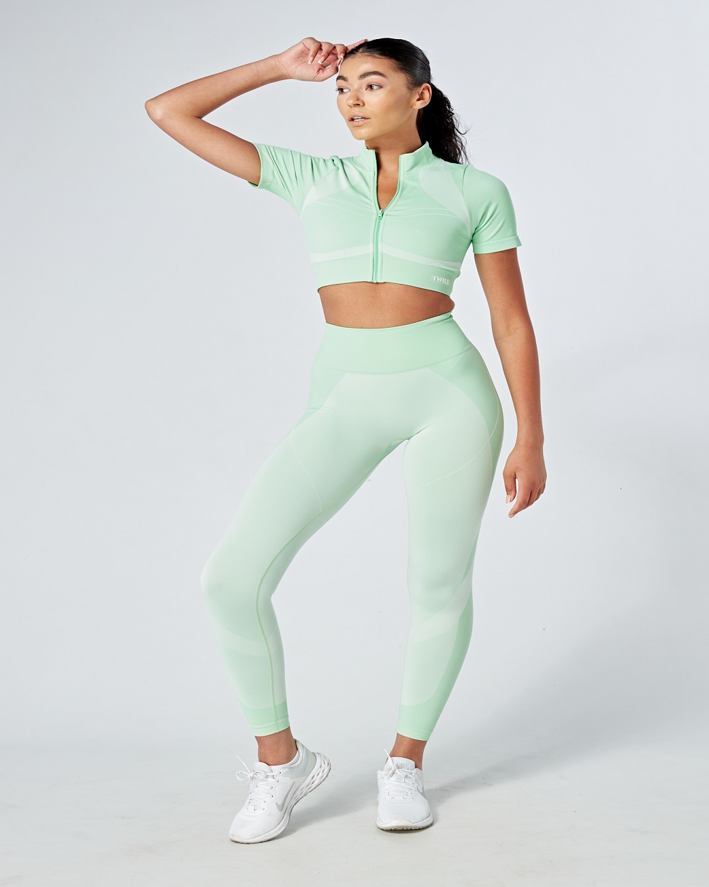 Twill Active - Recycled Colour Block Zip-up Crop Top - Green