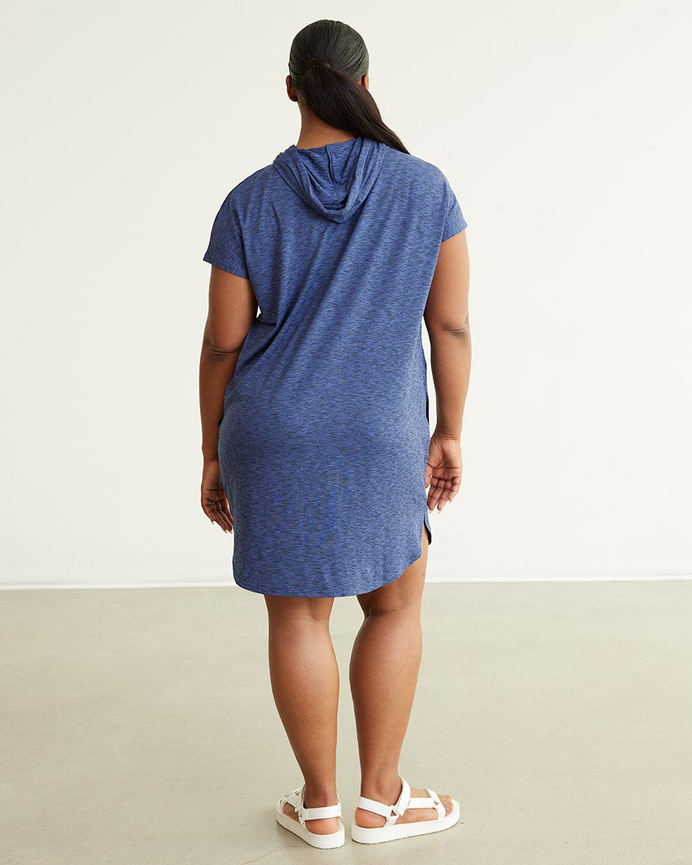 Extended-Sleeve Hooded Dress, Dry Lux Hyba