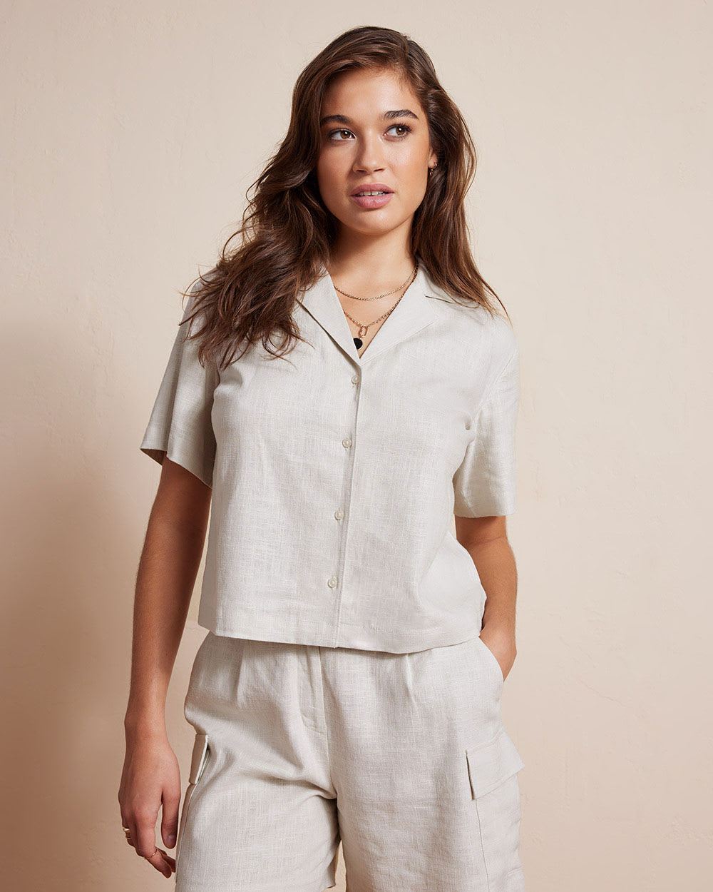 Short-Sleeve Buttoned-Down Linen Blouse