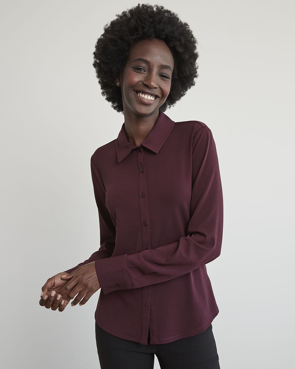 Long-Sleeve Buttoned-Down Knit Shirt