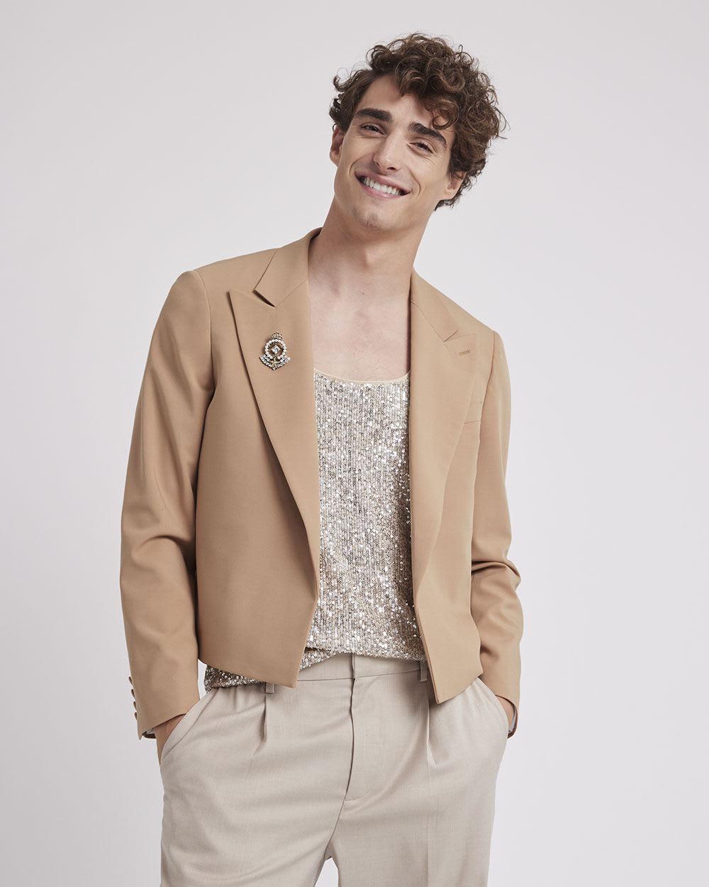 Gender-Neutral Short Jacket