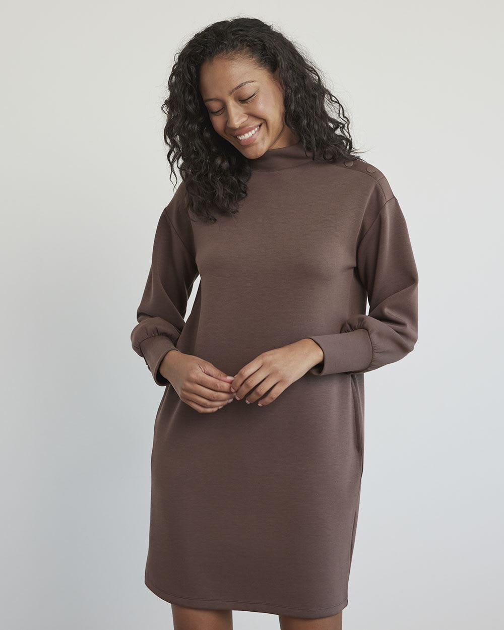 Long-Sleeve Straight Dress with Crew Neckline