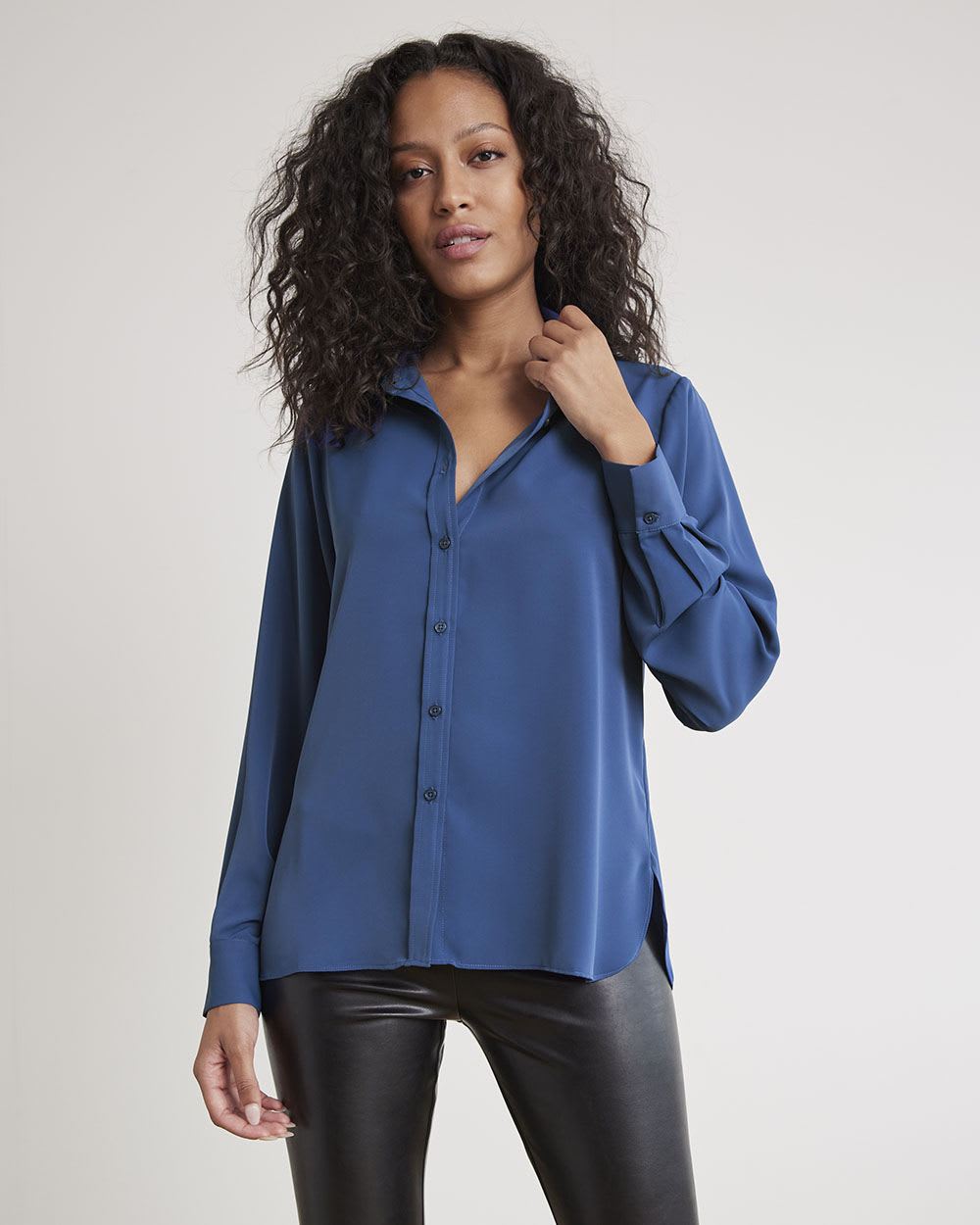 Long-Sleeve Buttoned-Down Twill Blouse