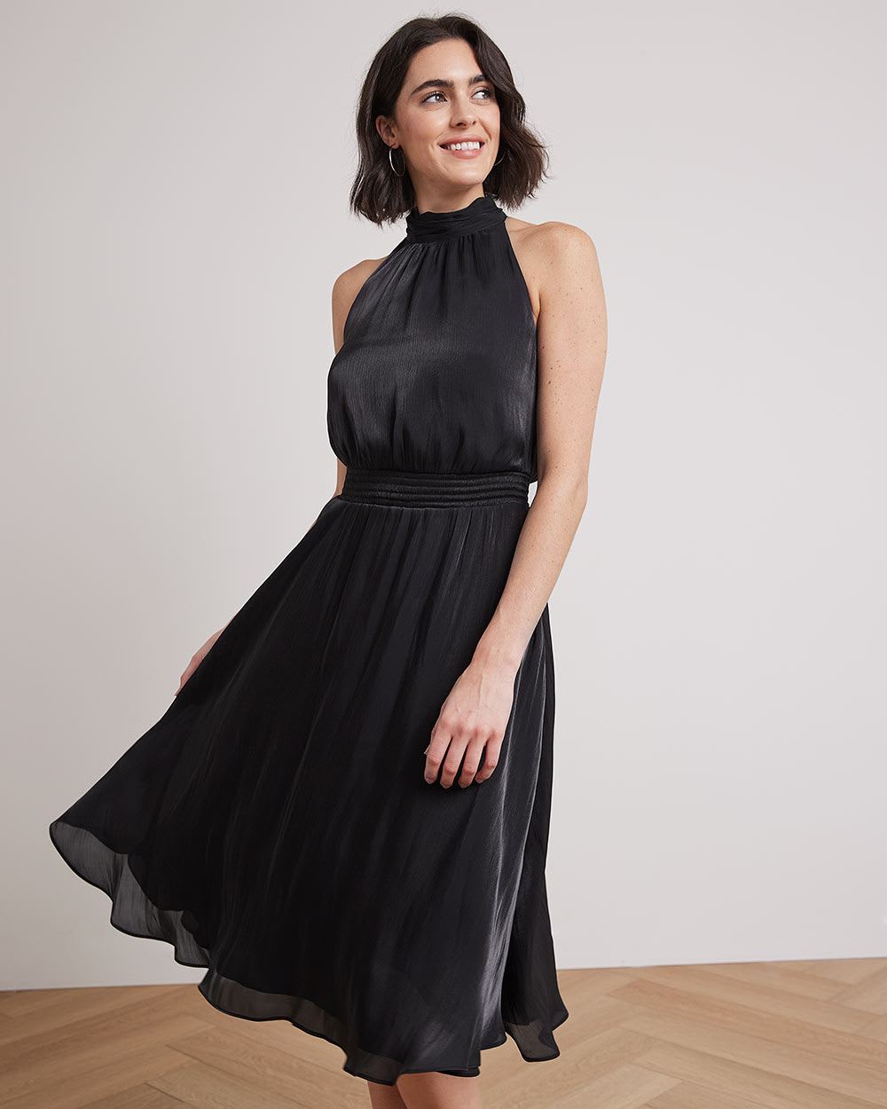 Sleeveless Midi Sequins Cocktail Dress with Halter Neckline